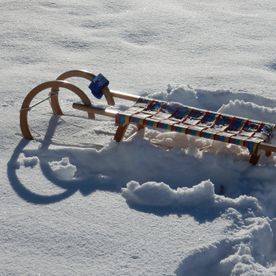Schlitten im Schnee